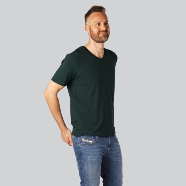 Bambus T-shirt V-hals i grøn til mænd 2XL
