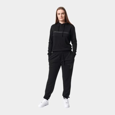 Bambus hoodie joggingsæt i sort med logo til damer fra Copenhagen Bamboo, L